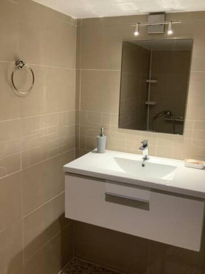 Centre Historique De Frejus - Face A La Mairie Apartment ภายนอก รูปภาพ